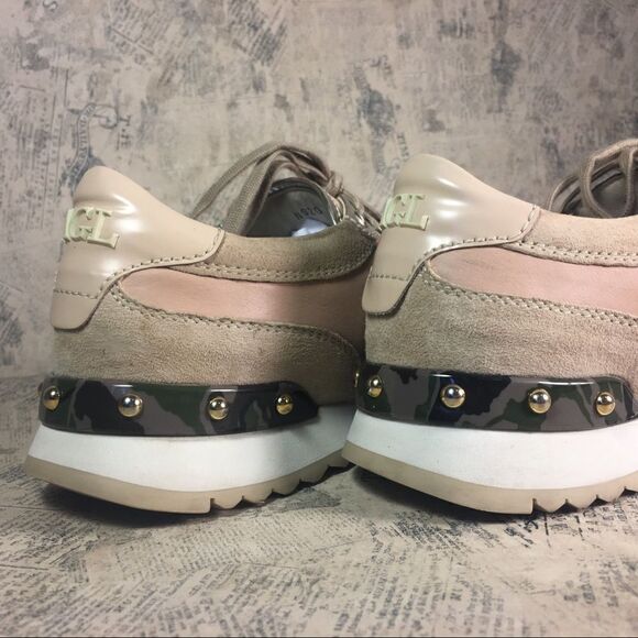 Attilio Giusti Leombruni Studded Leather Sneaker - Picture 12 of 14